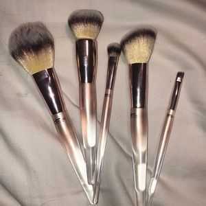 It Cosmetics Brush Set